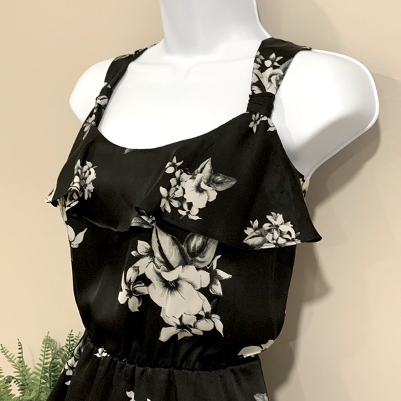 WHBM Black & White Tiered Floral Formal Dress Size 4 NEW! - Picture 5 of 10